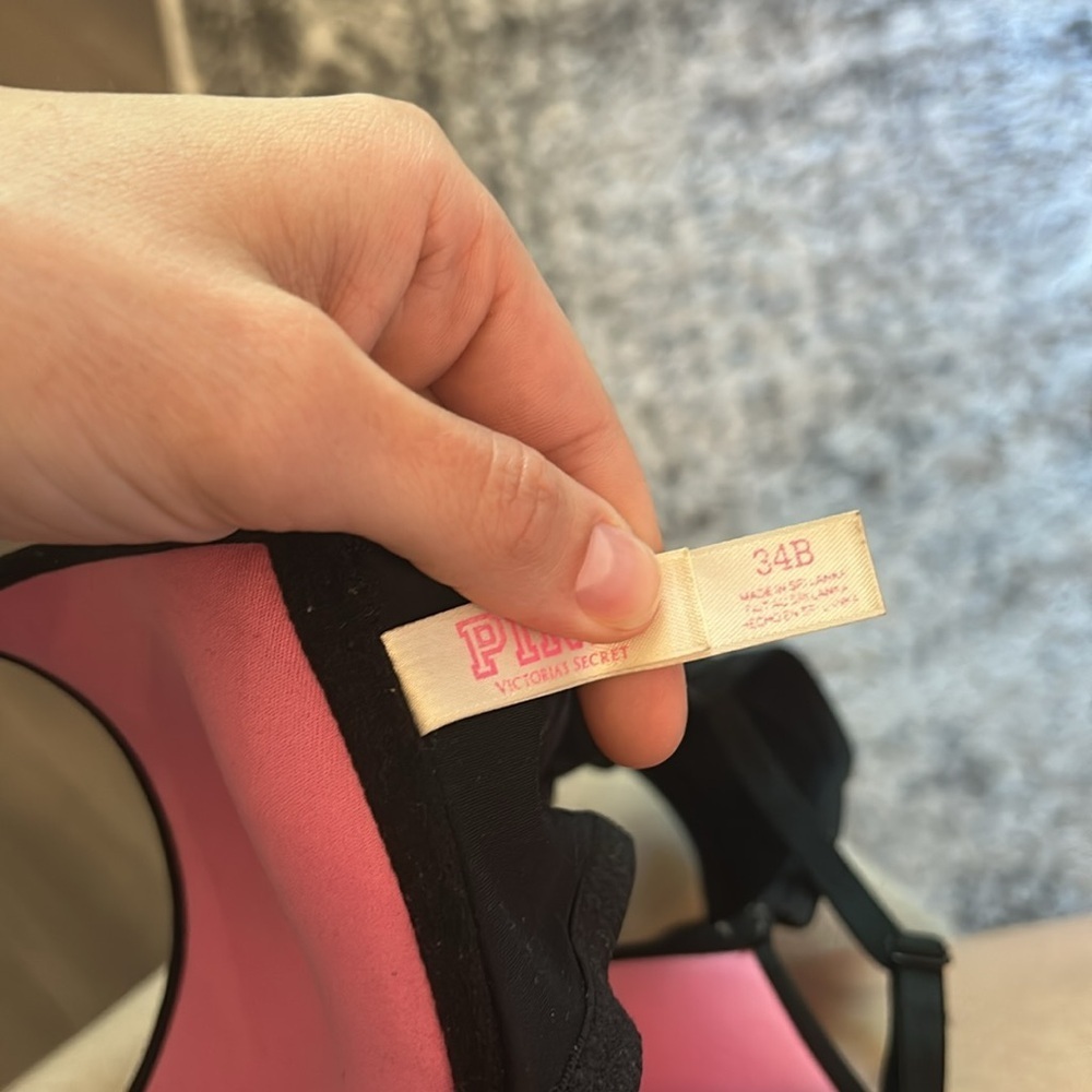 PINK Victoria's Secret Black bra - Picture 5 of 6